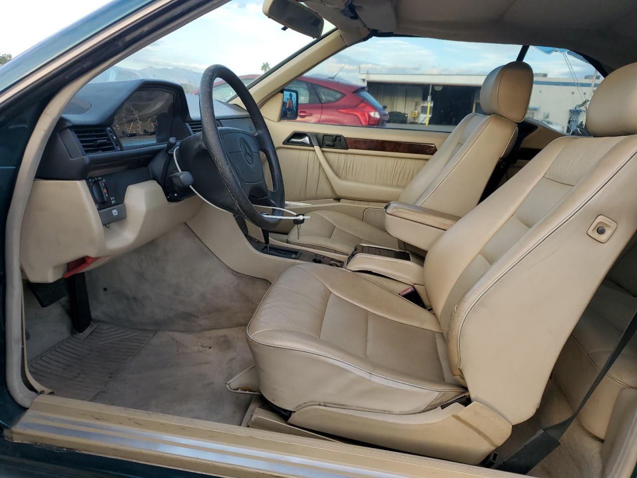 1995 Mercedes-Benz E 320 VIN: WDBEA66E5SC277008 Lot: 93075065