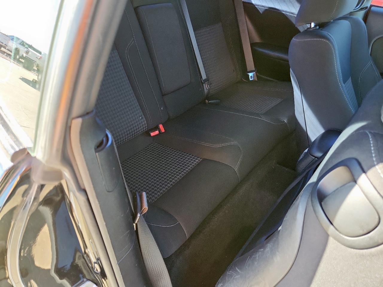 2015 Dodge Challenger Sxt VIN: 2C3CDZAG0FH821285 Lot: 91589965