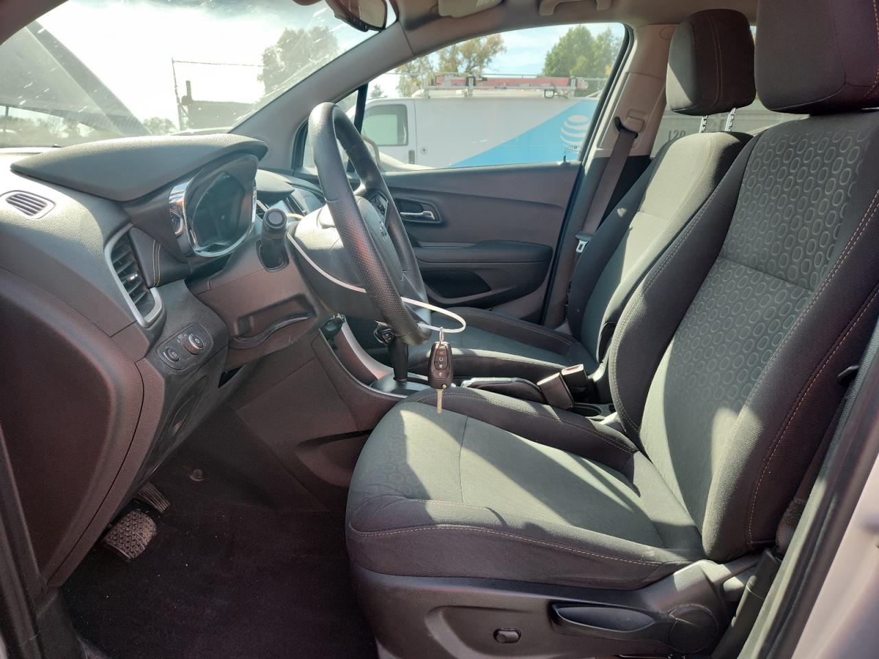 2020 Chevrolet Trax Ls VIN: 3GNCJKSB1LL213171 Lot: 91383055