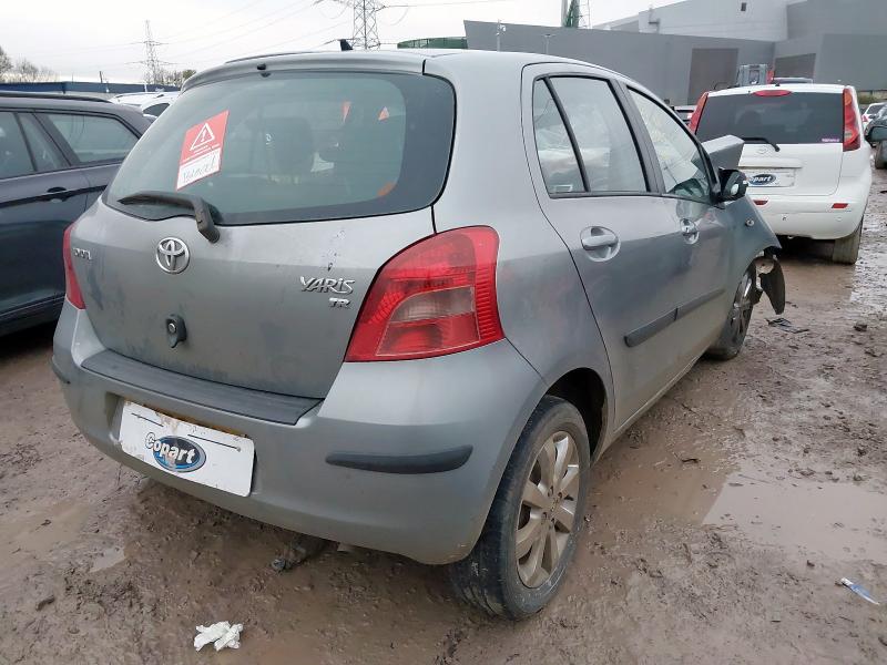 2008 TOYOTA YARIS TR