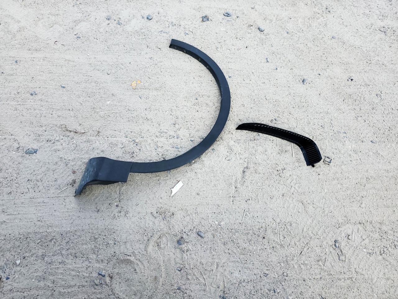 2017 Ford Escape S VIN: 1FMCU0F70HUC87264 Lot: 92360995