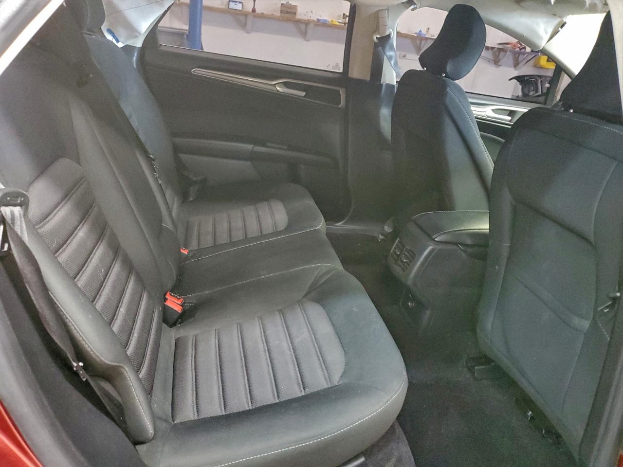 2017 Ford Fusion Se VIN: 3FA6P0HD3HR276297 Lot: 93772135