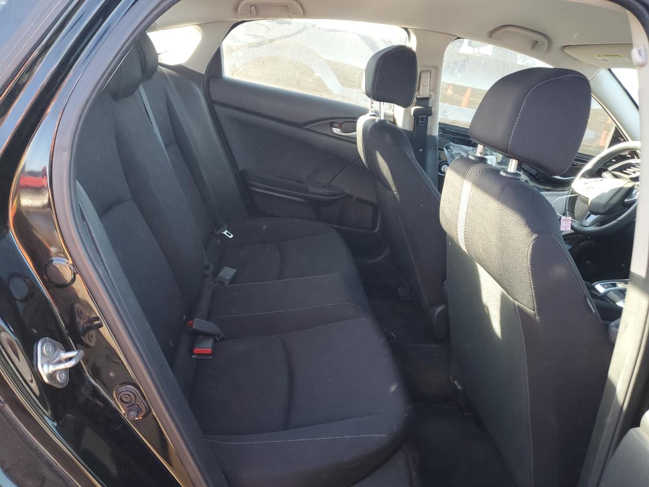 2019 Honda Civic Lx VIN: 2HGFC2F62KH526560 Lot: 92227305