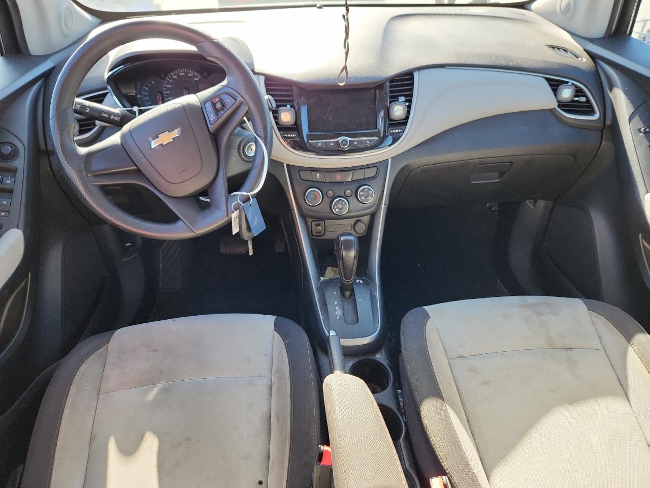 2019 Chevrolet Trax Ls VIN: 3GNCJKSBXKL155060 Lot: 92575455