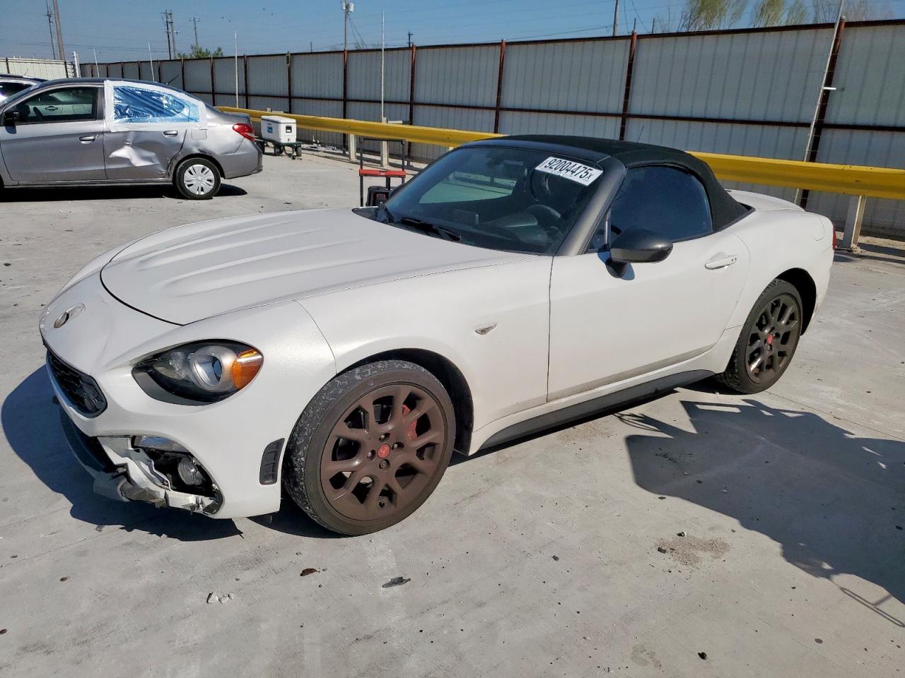 2017 Fiat 124 Spider Classica