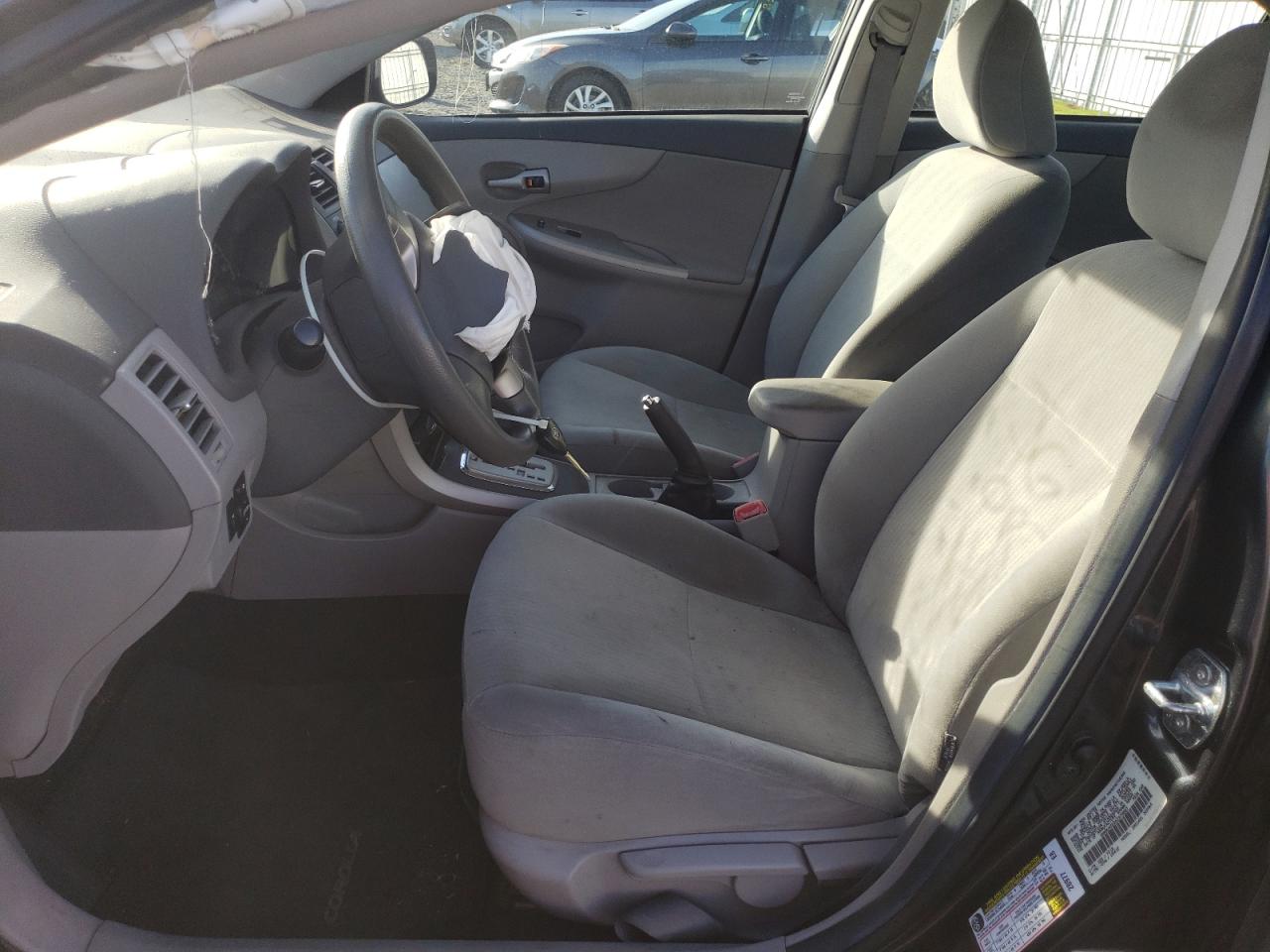 2010 Toyota Corolla Base VIN: 1NXBU4EE2AZ379887 Lot: 91688835