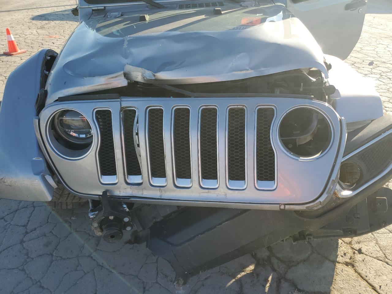 2019 Jeep Wrangler Unlimited Sahara VIN: 1C4HJXEG6KW540984 Lot: 90941525