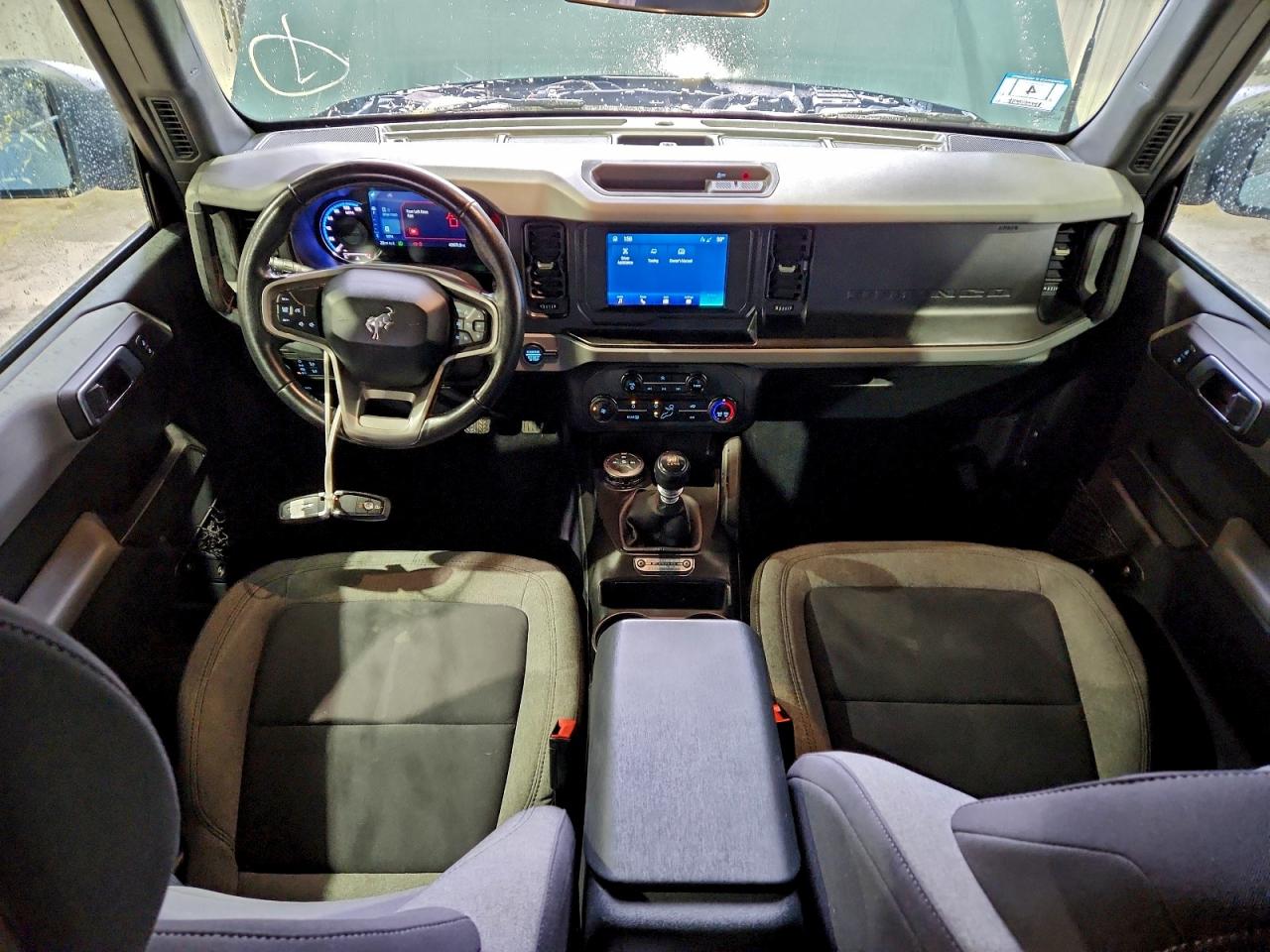 2022 Ford Bronco Base VIN: 1FMDE5BH9NLA86879 Lot: 94861285