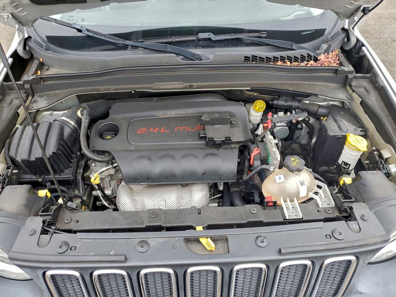 2015 Jeep Renegade Latitude VIN: ZACCJBBT7FPB88189 Lot: 94427445