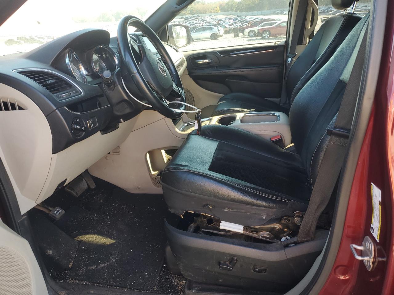 2018 Dodge Grand Caravan Sxt VIN: 2C4RDGCG0JR253551 Lot: 91485545