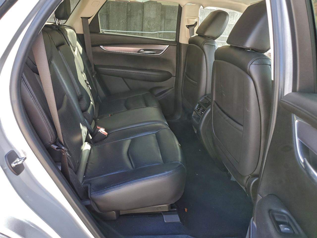 2017 Cadillac Xt5 Luxury VIN: 1GYKNBRSXHZ126393 Lot: 94238075