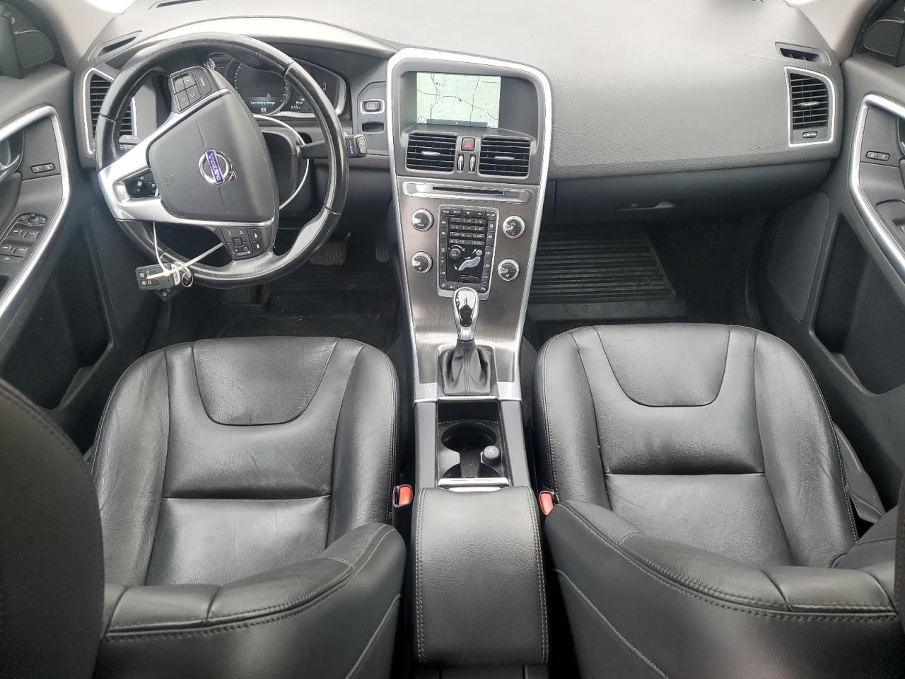 2016 Volvo Xc60 T5 Premier VIN: YV440MDK6G2830725 Lot: 93038275