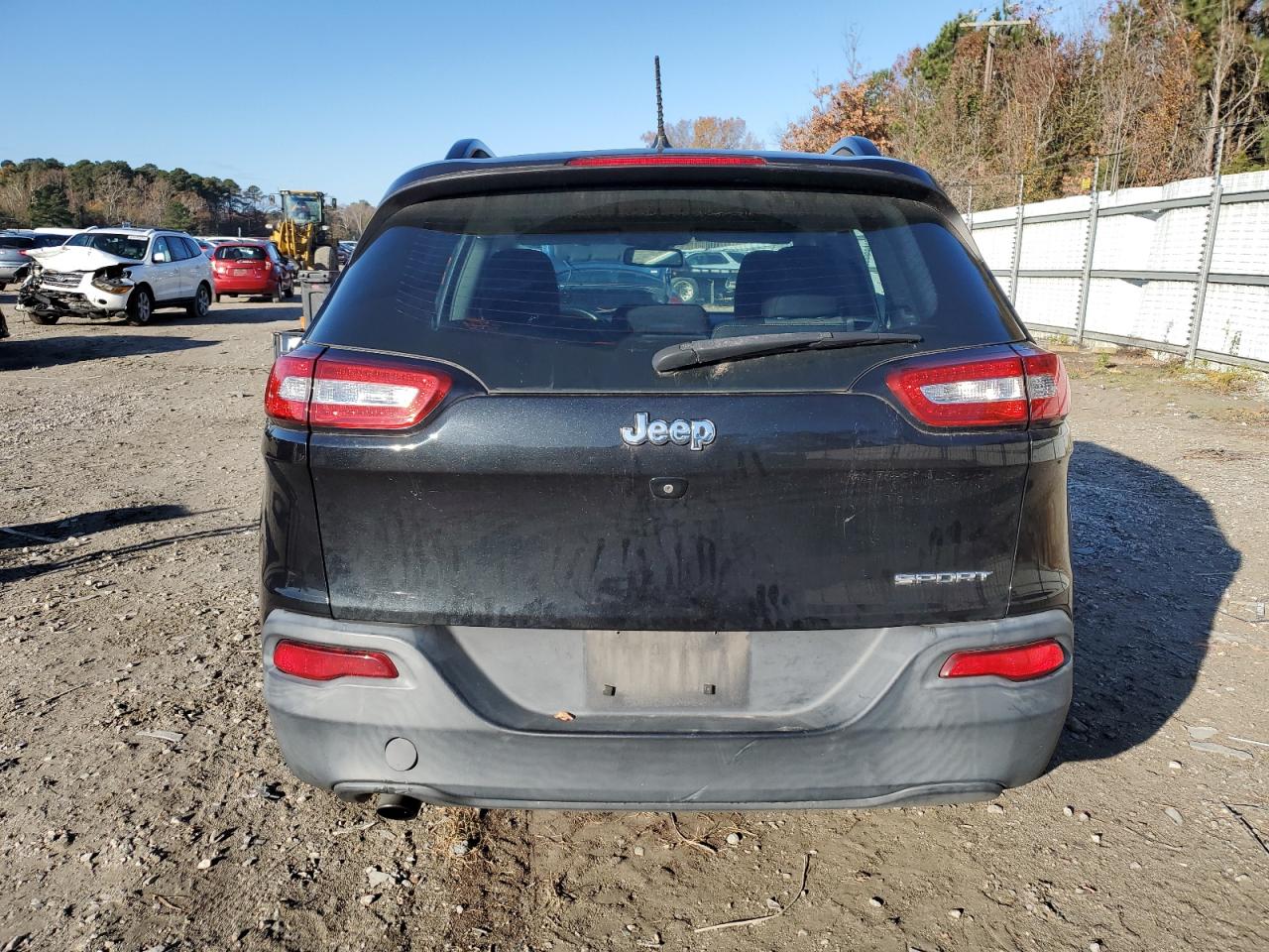 2015 Jeep Cherokee Sport VIN: 1C4PJLAB3FW707497 Lot: 93364525