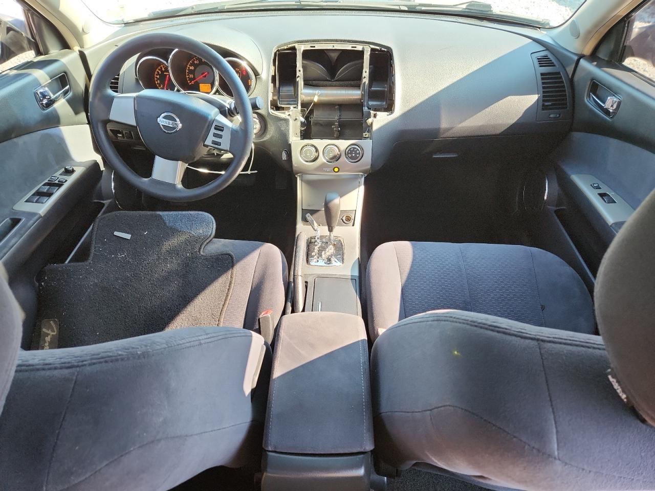 2005 Nissan Altima S VIN: 1N4AL11D15N438268 Lot: 90987535