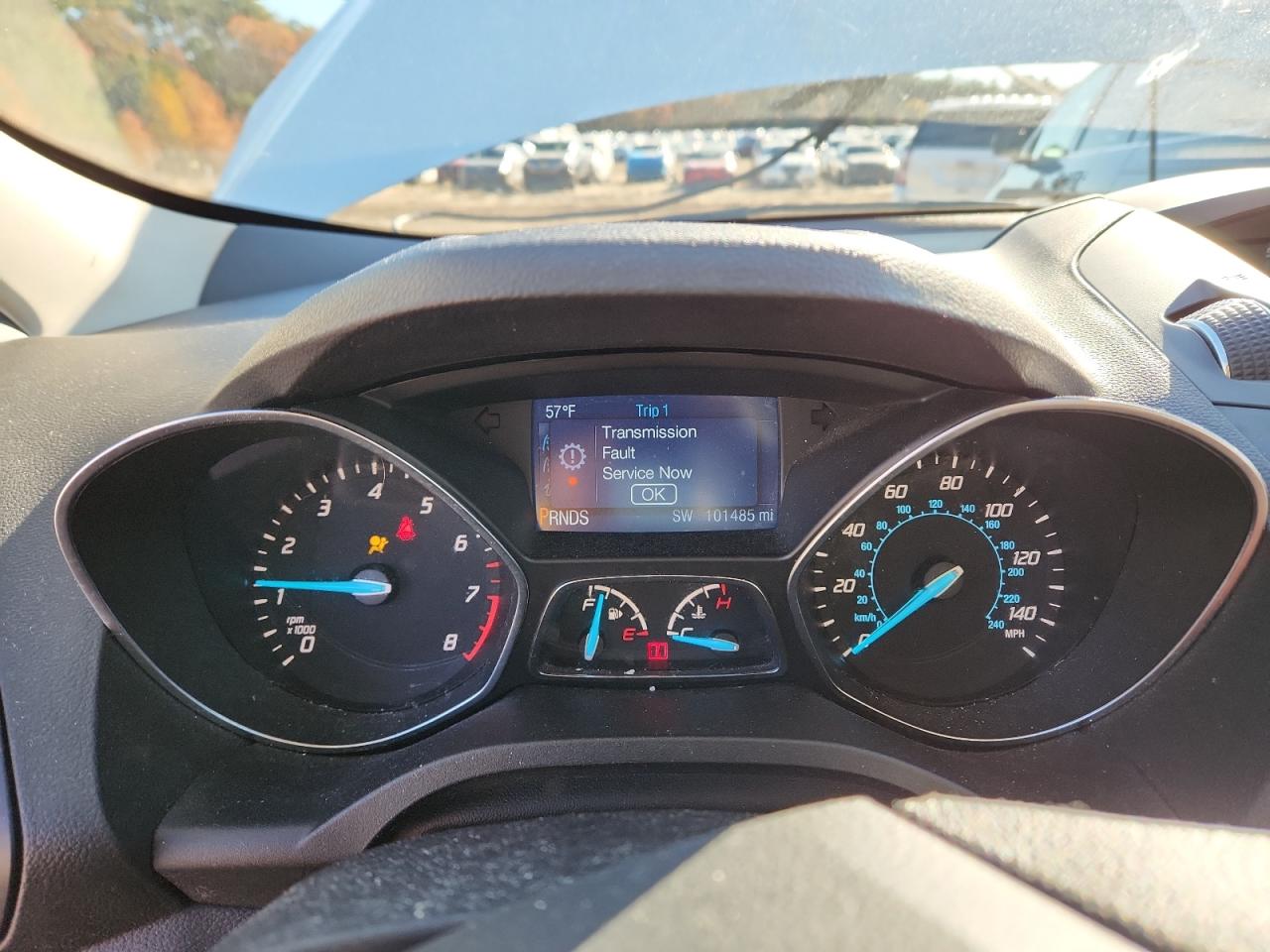 2015 Ford Escape Se VIN: 1FMCU0G73FUC21335 Lot: 92452115