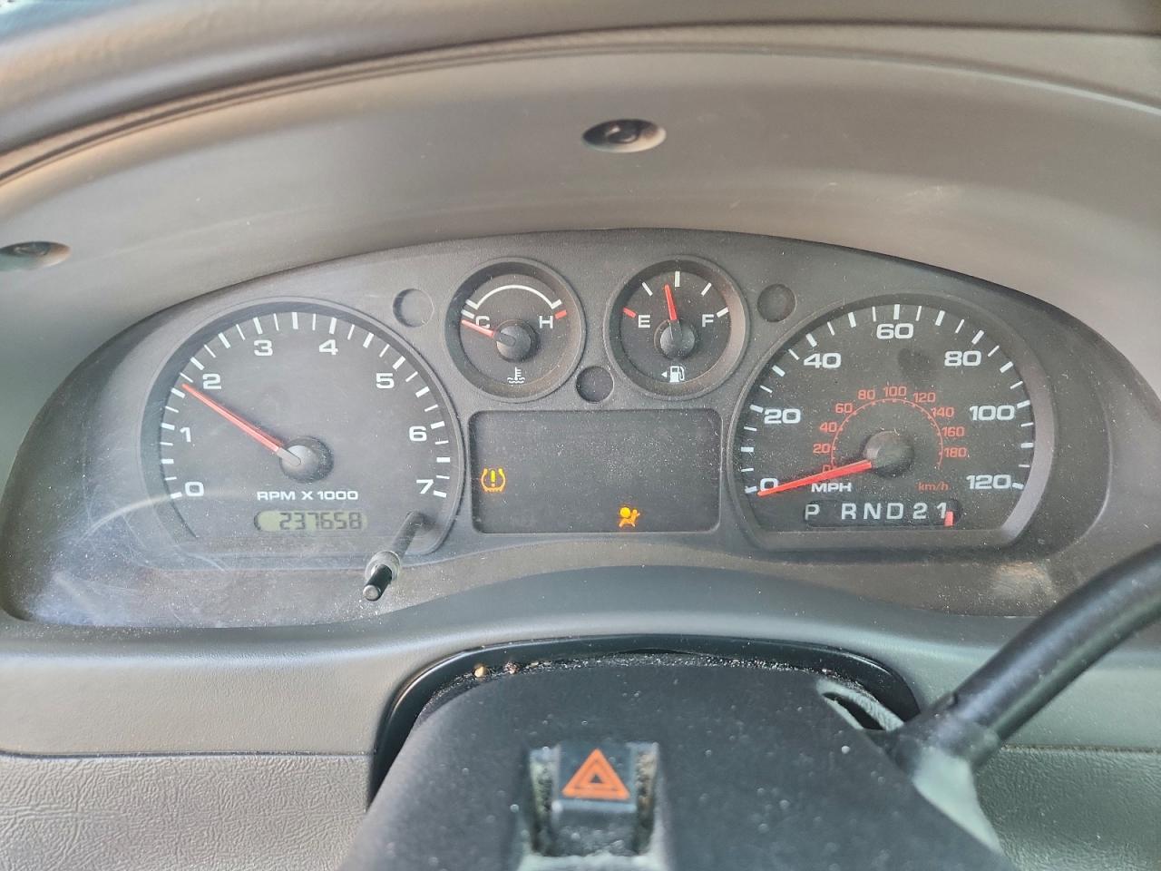 2011 Ford Ranger Super Cab VIN: 1FTKR1ED0BPA26107 Lot: 93610765