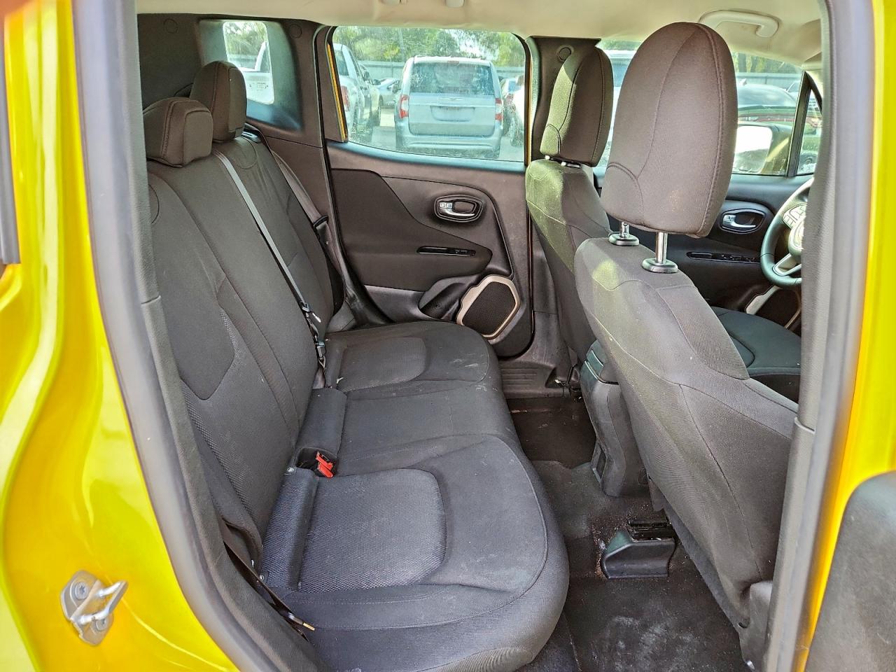 2015 Jeep Renegade Sport VIN: ZACCJAAT0FPB64545 Lot: 93723445