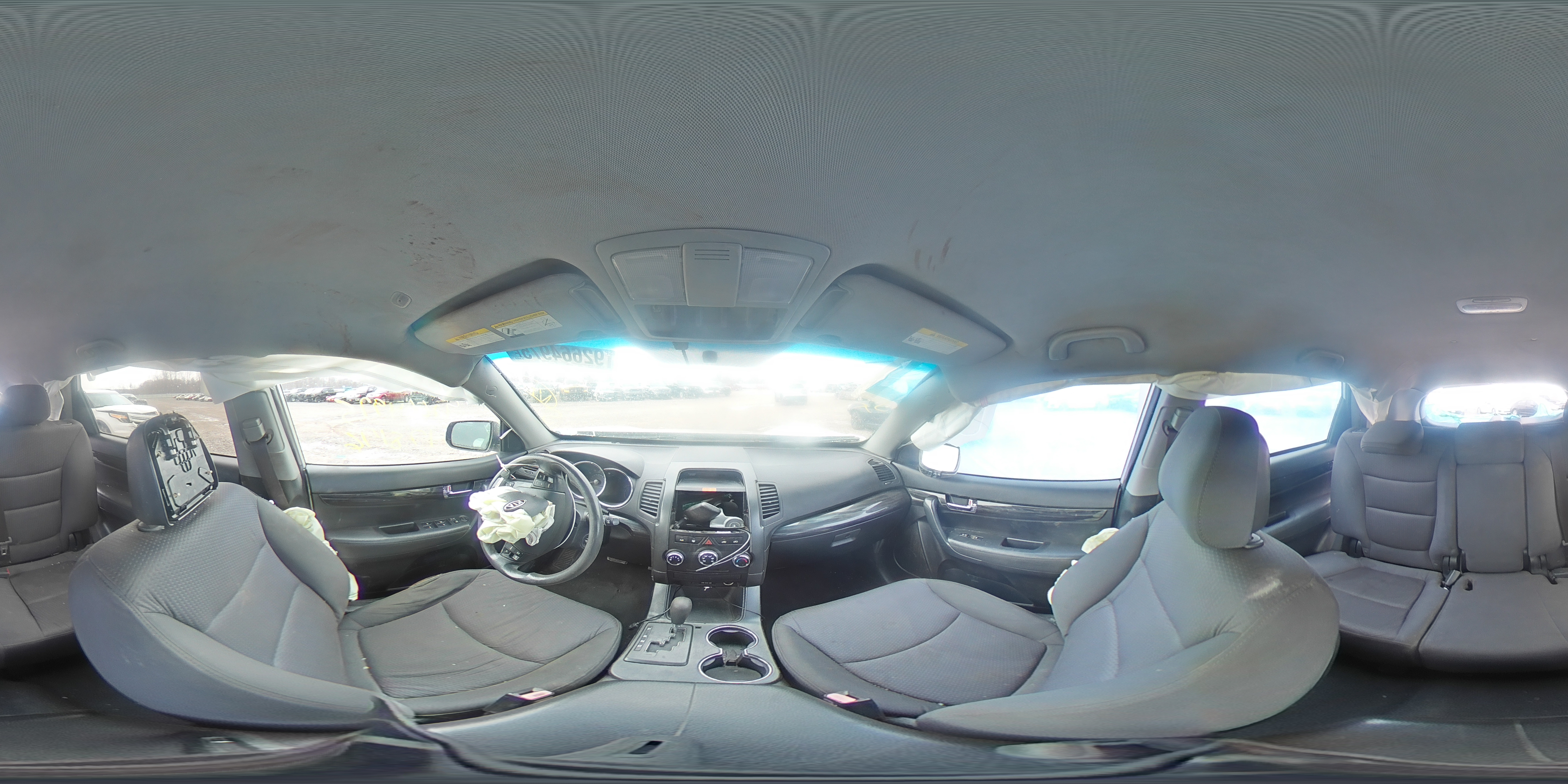 2012 Kia Sorento Base VIN: 5XYKT3A14CG192207 Lot: 92664975