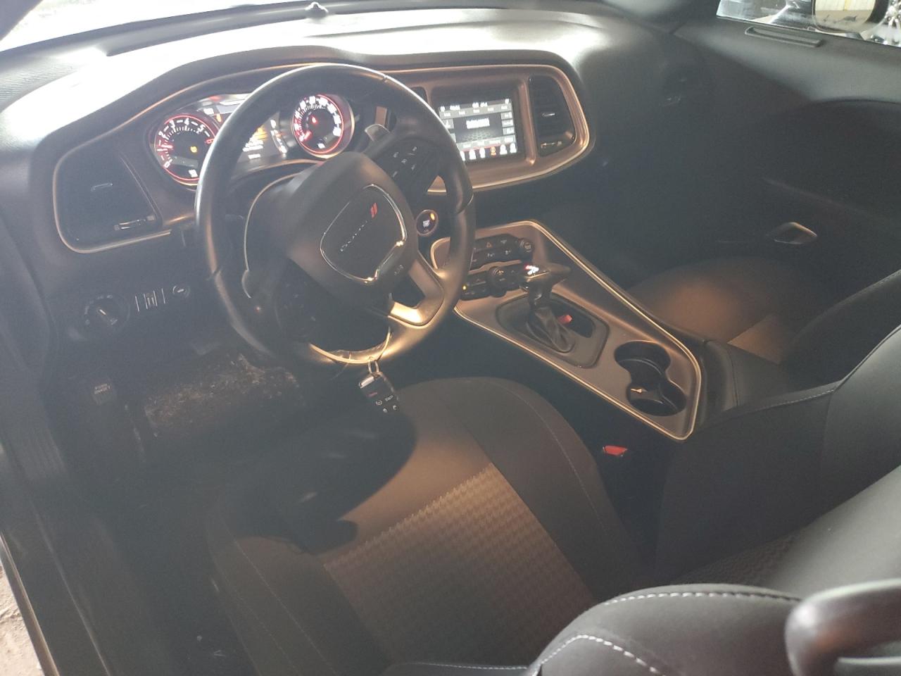 2022 Dodge Challenger R/T VIN: 2C3CDZBT5NH105573 Lot: 93089115