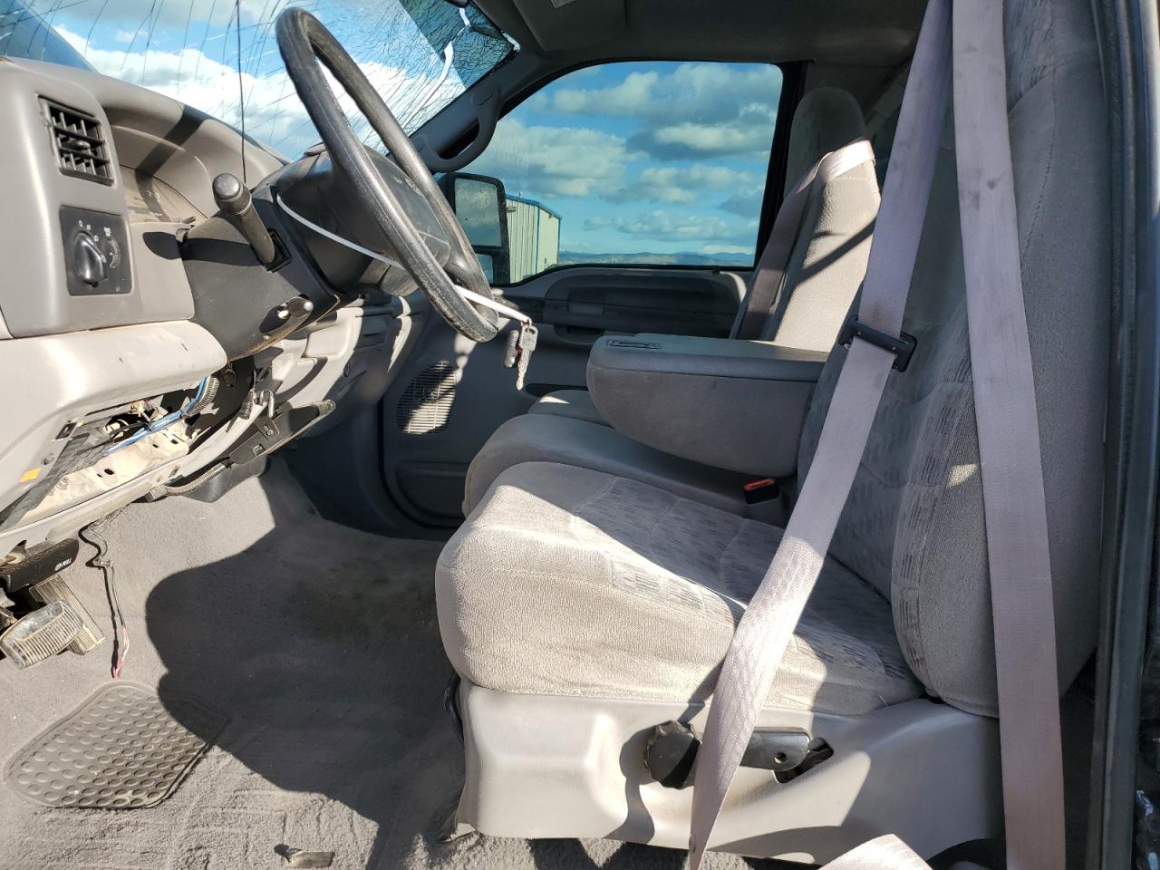 2000 Ford F250 Super Duty VIN: 1FTNX21FXYED10817 Lot: 92036235