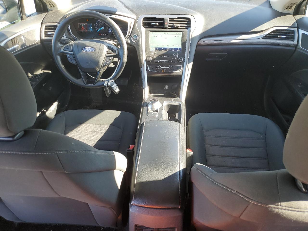 2020 Ford Fusion Se VIN: 3FA6P0HD7LR163011 Lot: 92079395