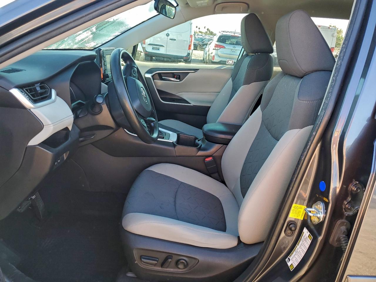 2022 Toyota Rav4 Xle VIN: 2T3W1RFV7NC189667 Lot: 94192805