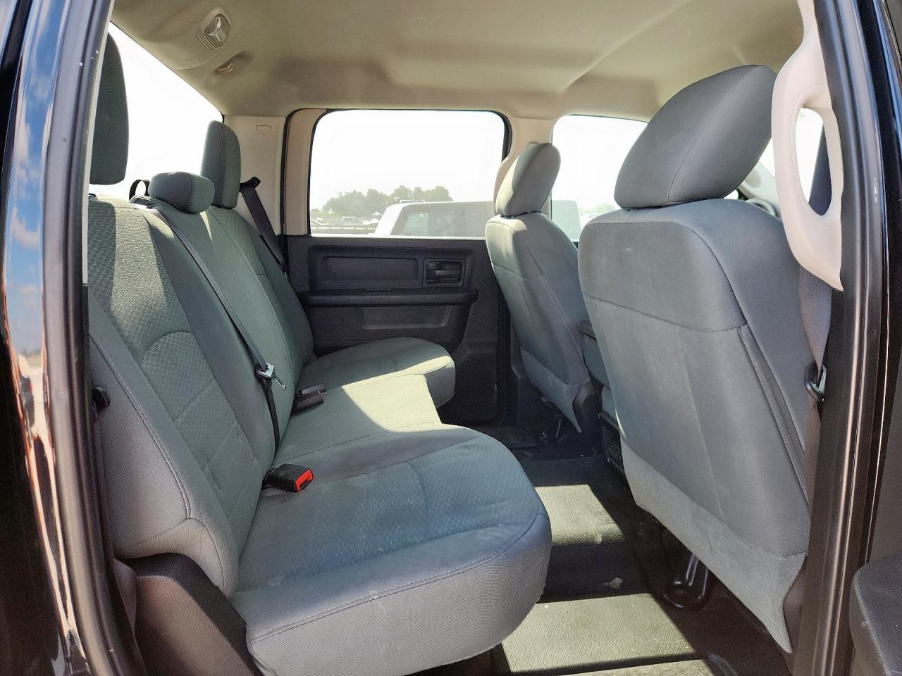 2015 Ram 2500 St VIN: 3C6UR5CJ7FG581601 Lot: 92637115