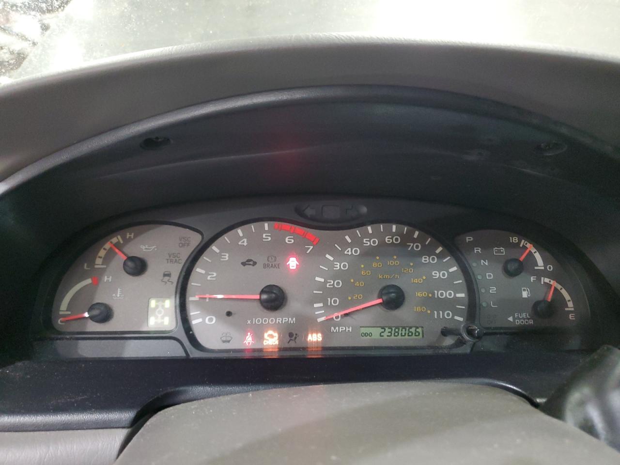 2003 Toyota Sequoia Limited VIN: 5TDBT48A03S193899 Lot: 93553425