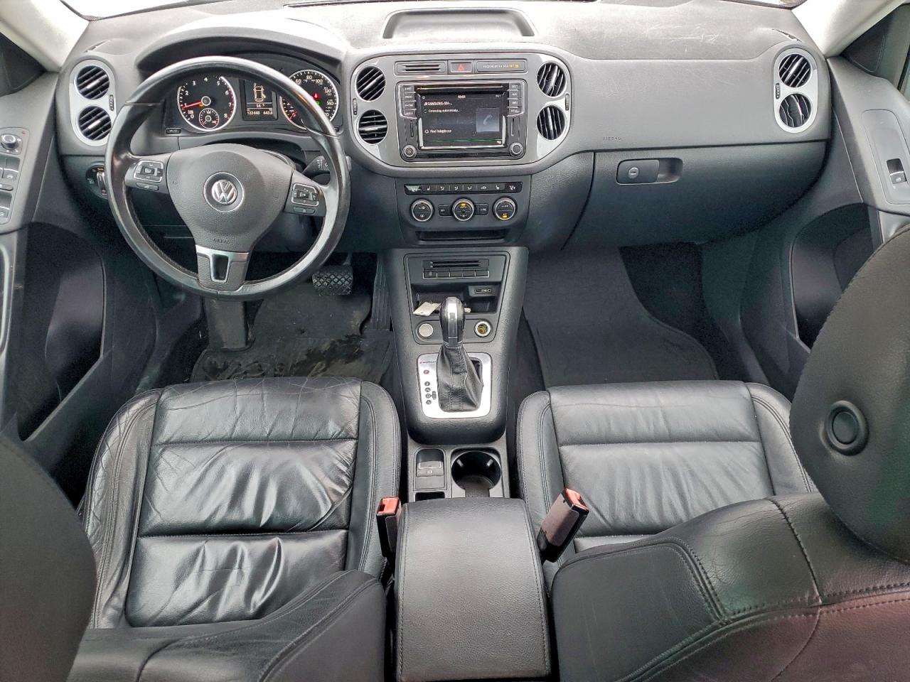 2017 Volkswagen Tiguan Sport VIN: WVGUV7AX1HK024441 Lot: 94489485