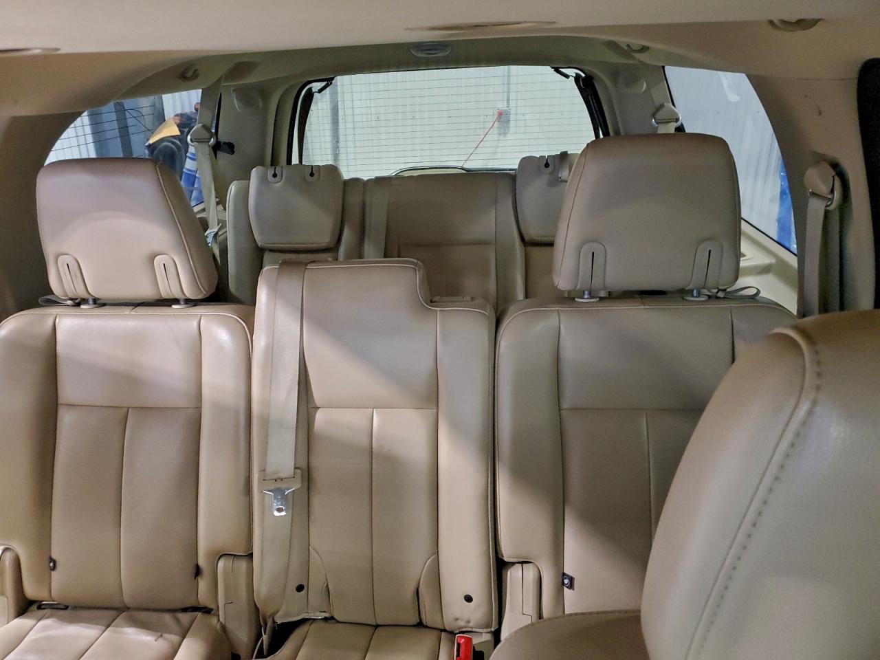 2016 Ford Expedition El Xlt VIN: 1FMJK1JT2GEF21081 Lot: 93233175