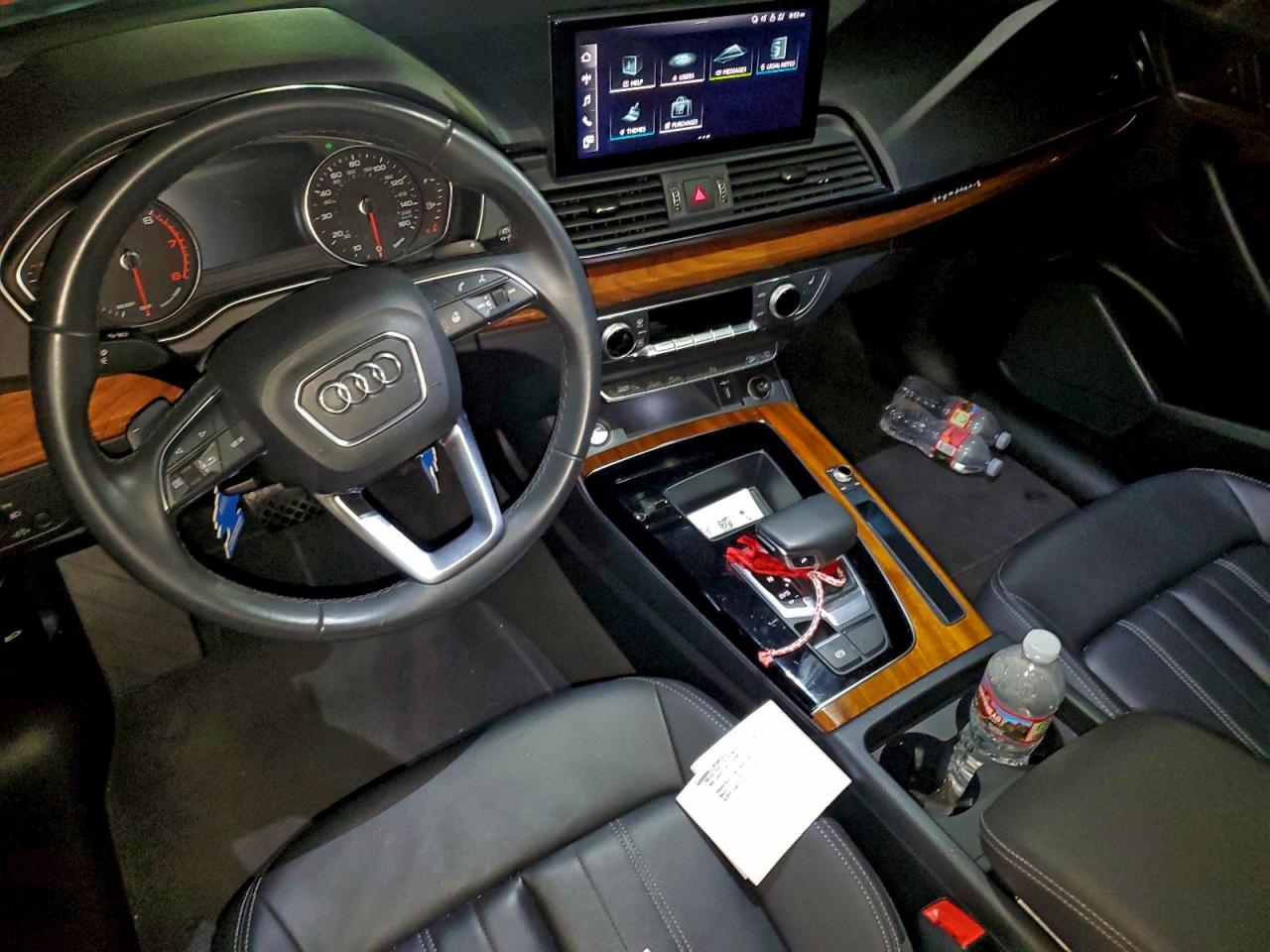 2023 Audi Q5 Premium VIN: 022890 Lot: 85440555