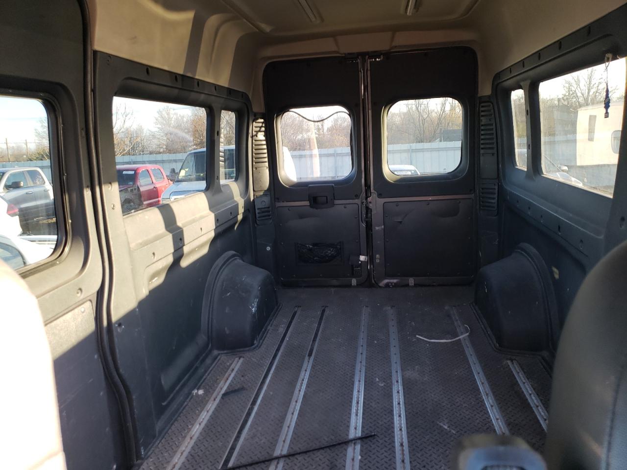 2017 Ram Promaster 2500 2500 High VIN: 3C6TRVDG5HE505131 Lot: 93481615