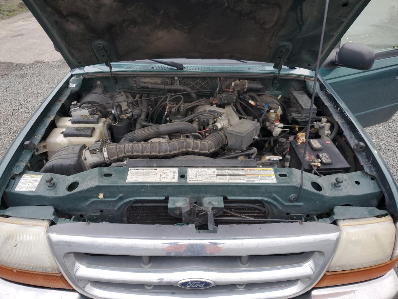 2000 Ford Ranger Super Cab VIN: 1FTYR14V2YTB17156 Lot: 92331175