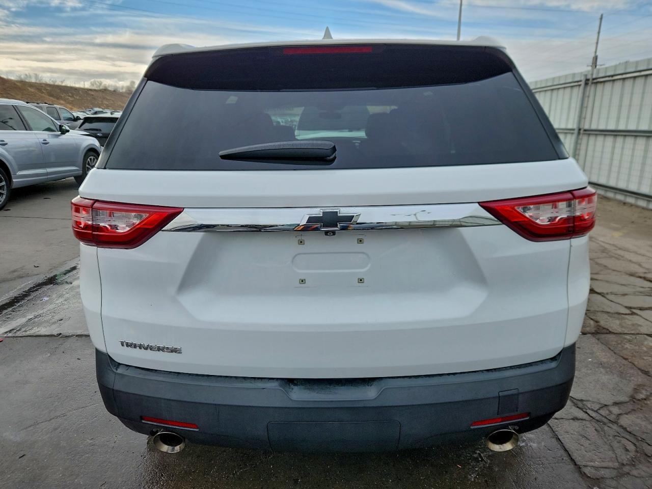 2020 Chevrolet Traverse Ls VIN: 1GNERFKW0LJ117289 Lot: 93967505