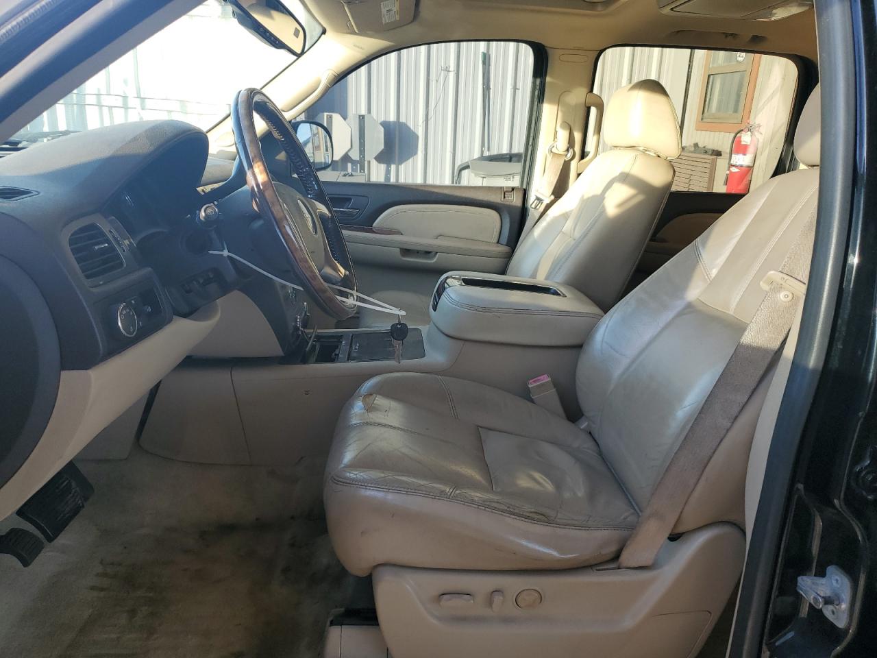 2007 GMC Yukon Xl Denali VIN: 1GKFK668X7J303509 Lot: 91072465