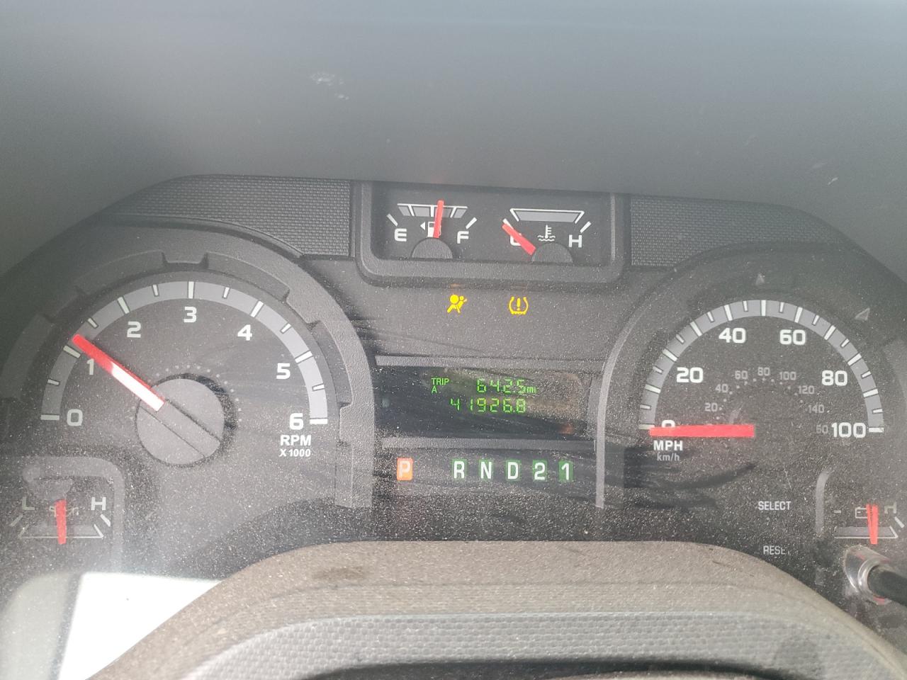 2010 Ford E250 Utility / Service Van VIN: 1FTNE2EW8ADA88452 Lot: 90423245