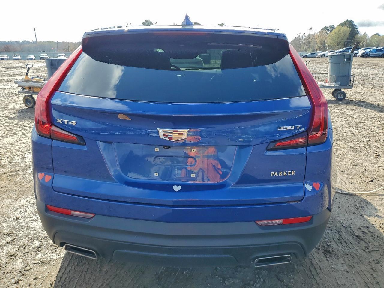 2023 Cadillac Xt4 Luxury VIN: 1GYAZAR44PF129110 Lot: 94388585