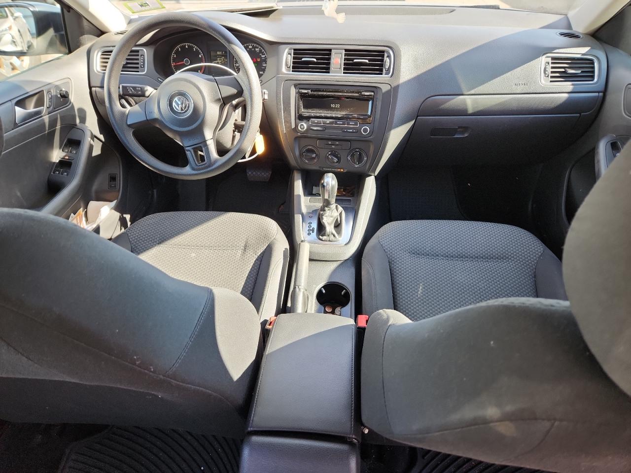 2013 Volkswagen Jetta Base VIN: 3VW2K7AJXDM271196 Lot: 90529395