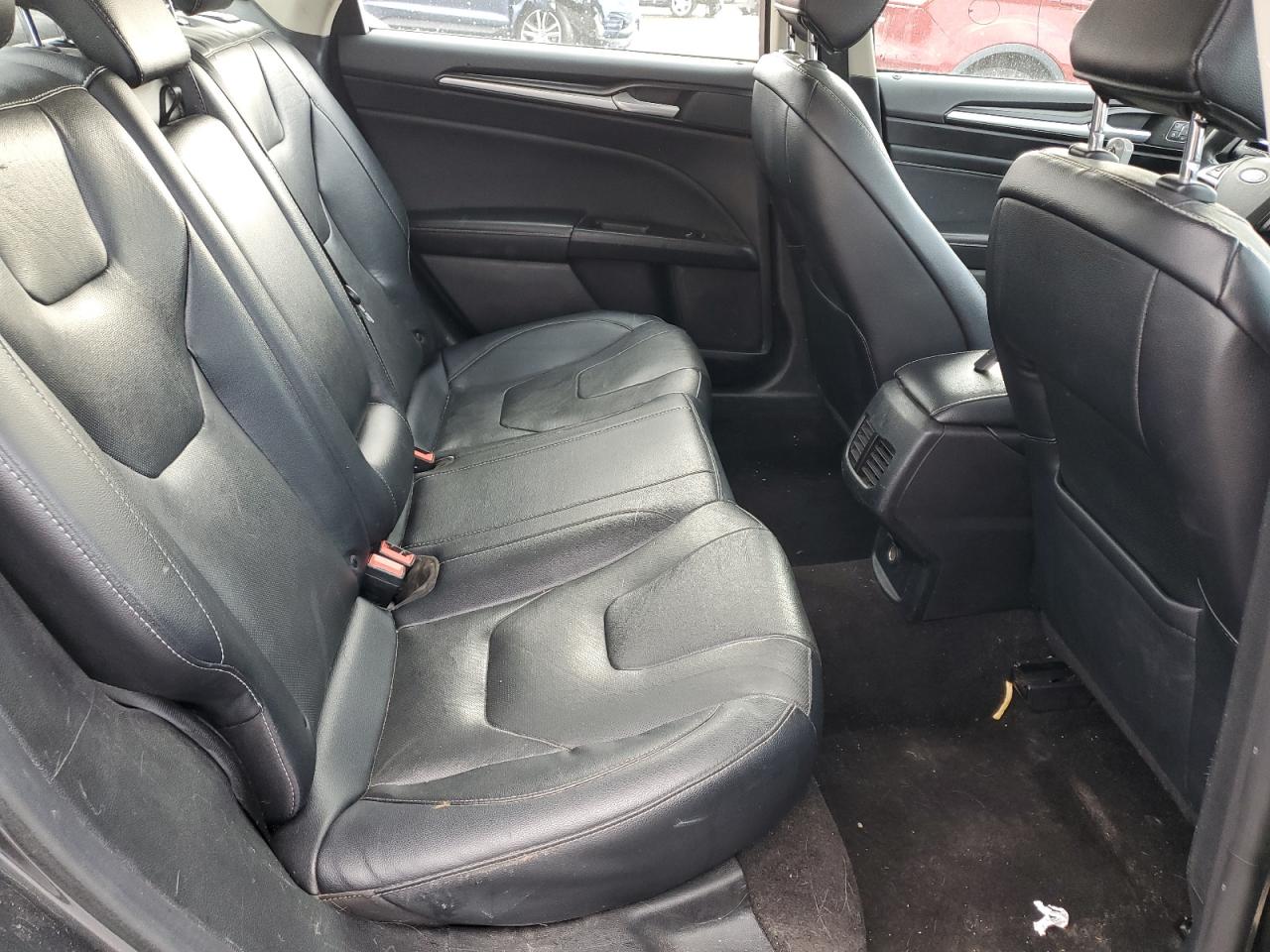 2020 Ford Fusion Titanium VIN: 3FA6P0D98LR137731 Lot: 92214225