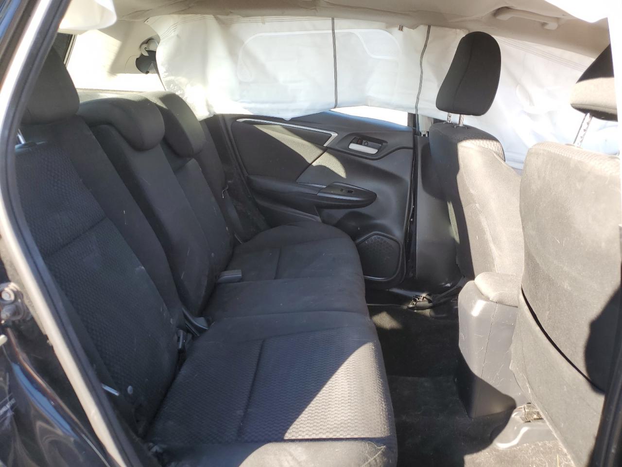 2020 Honda Fit Lx VIN: 3HGGK5H46LM731922 Lot: 92620055