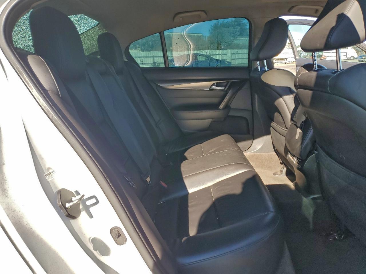 2011 Acura Tl VIN: 19UUA8F20DA005738 Lot: 93644315