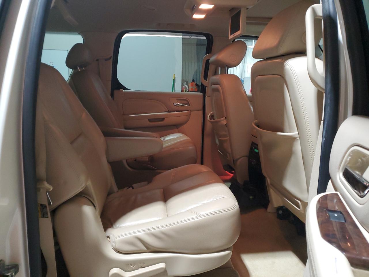 2007 Cadillac Escalade Esv VIN: 1GYFK66887R201701 Lot: 92155995