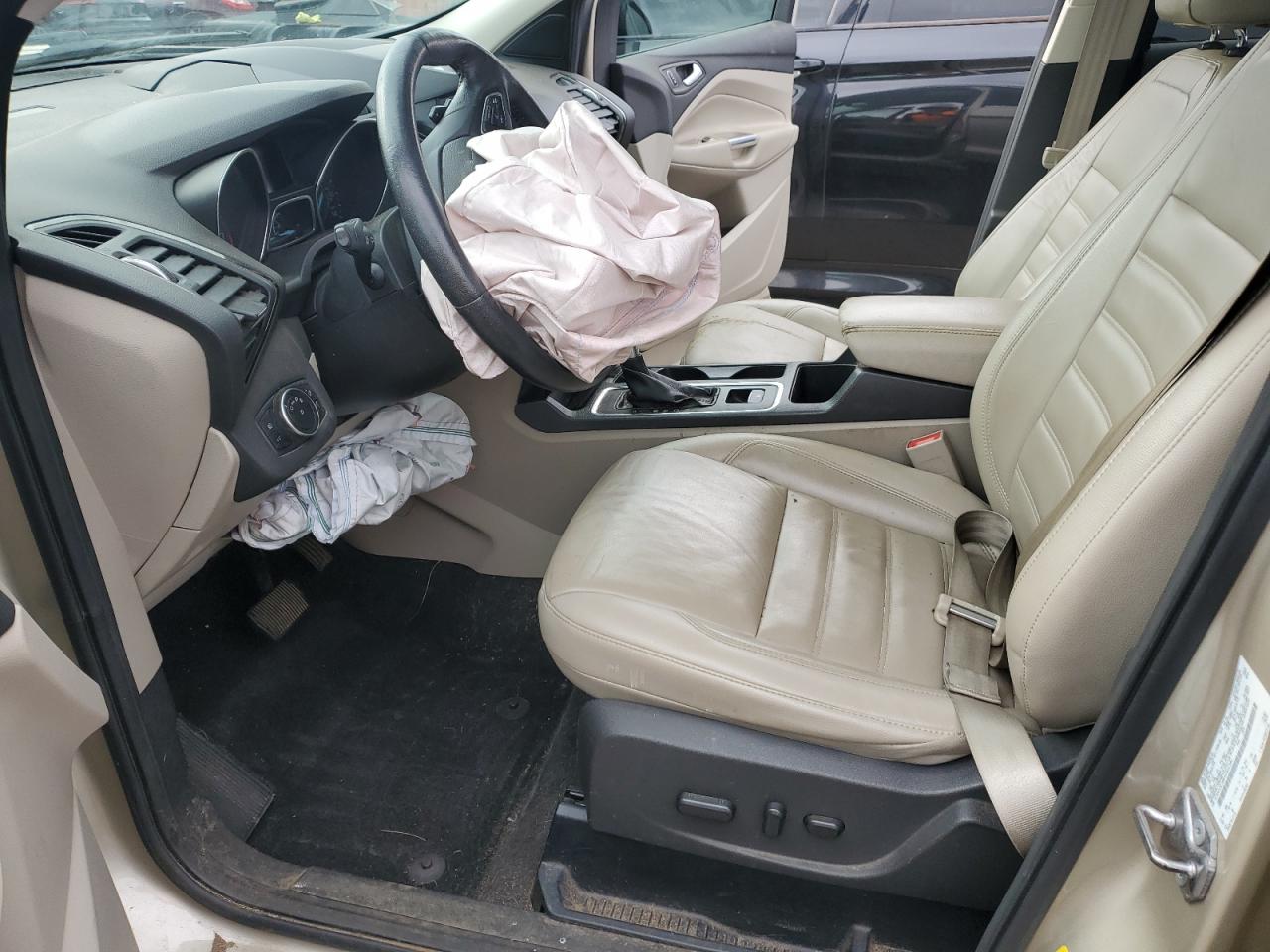 2017 Ford Escape Titanium VIN: 1FMCU9J98HUA62166 Lot: 92353445