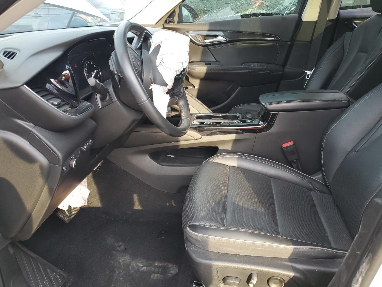 2021 Buick Envision Essence VIN: LRBFZNR48MD057269 Lot: 91303285