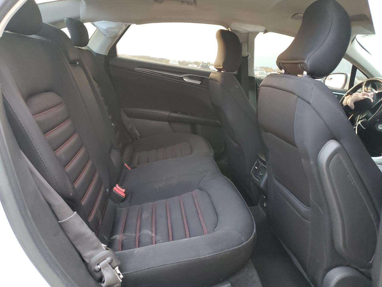 2015 Ford Fusion Se VIN: 3FA6P0H7XFR261626 Lot: 91678265