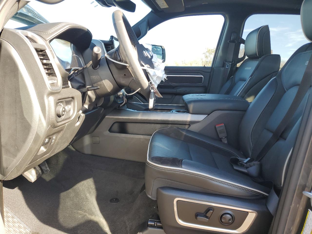 2025 Ram 1500 Laramie VIN: 1C6SRFJP7SN726576 Lot: 92864755