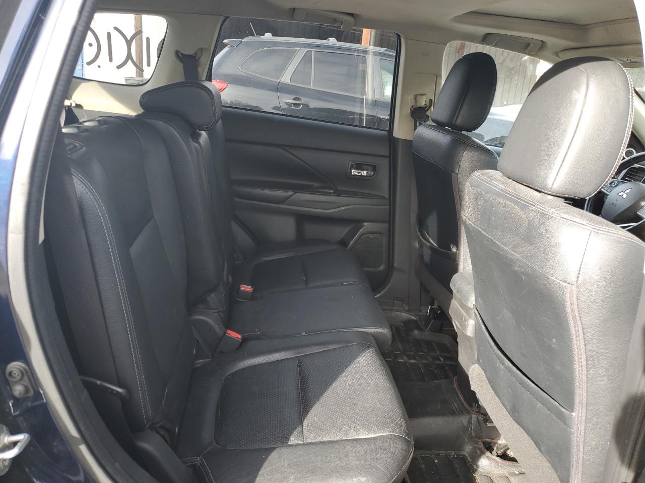 2015 Mitsubishi Outlander Se VIN: JA4AD3A34FZ008765 Lot: 92319335