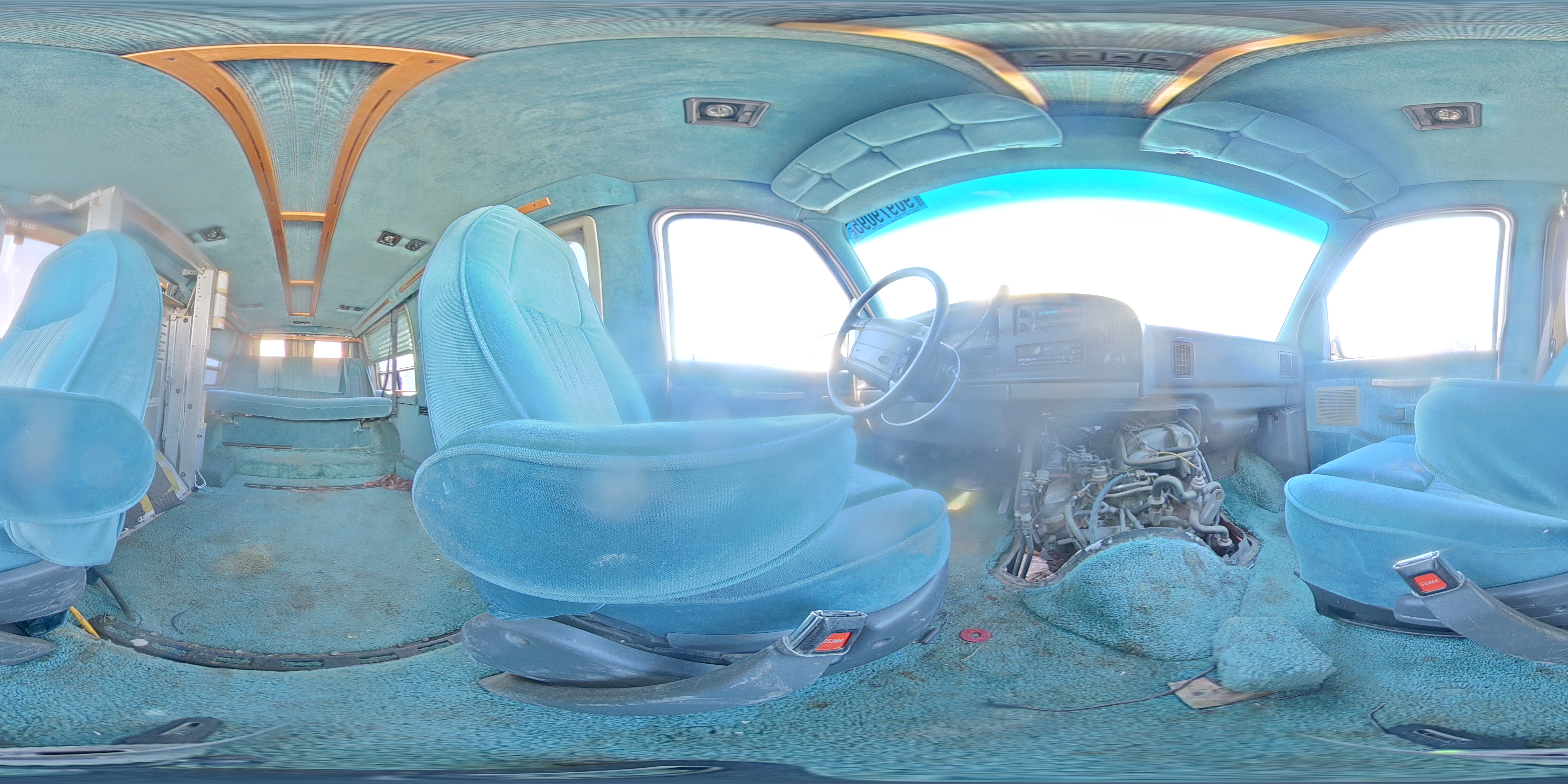 1995 Ford Econoline E150 Van VIN: 1FDEE14H6SHB17417 Lot: 90979095