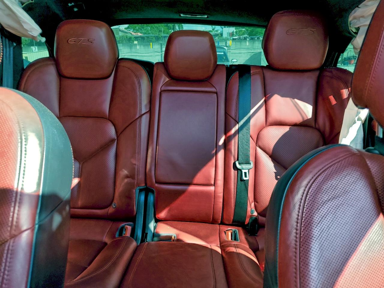 2017 Porsche Cayenne Gts VIN: WP1AD2A23HLA82321 Lot: 94309295