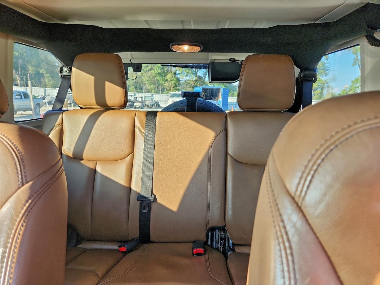 2014 Jeep Wrangler Unlimited Sahara VIN: 1C4HJWEG4EL187080 Lot: 93349875